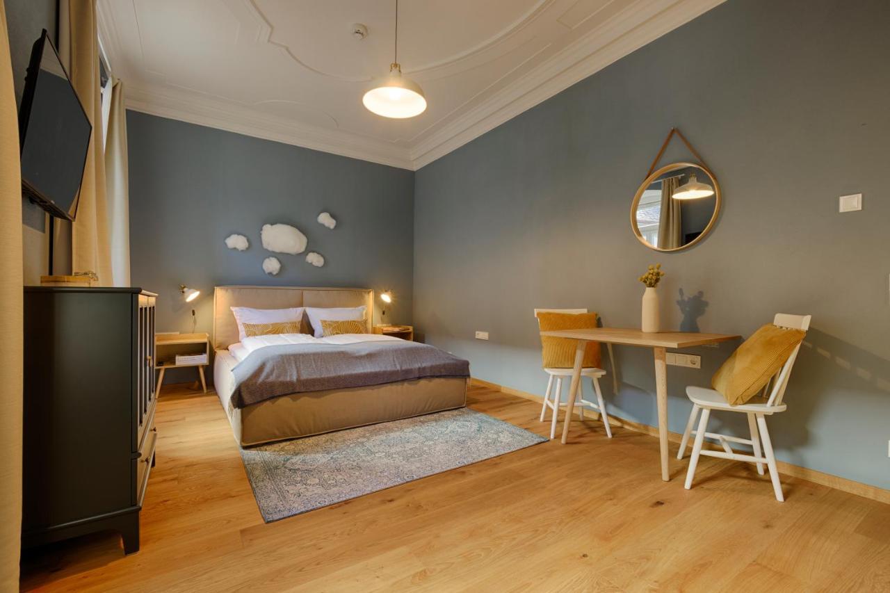 Homie Stay Am Schloss Apartments Würzburg Dış mekan fotoğraf